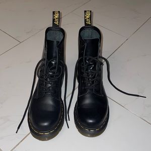 Dr. Martens Original Lace Up Boots